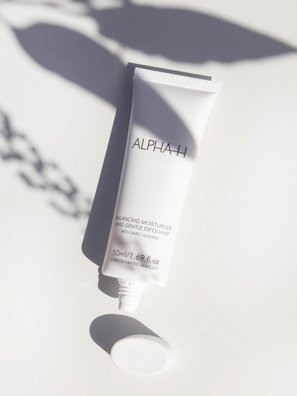 Balancing Moisturiser & Gentle Exfoliant