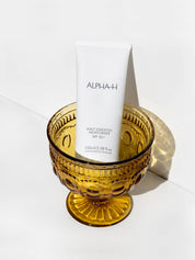 Large Daily Essential Moisturiser SPF 50+